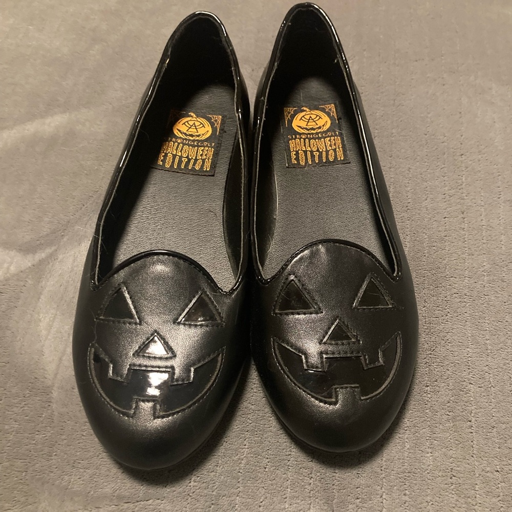Strangecvlt Jack-o-lantern flats